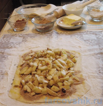 Cultivar culinar de strudel clasa cu mere și nuci, sfat de vechi fartsovschik