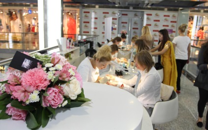 Manicure Express a deschis un showroom de lux în centrul Moscovei