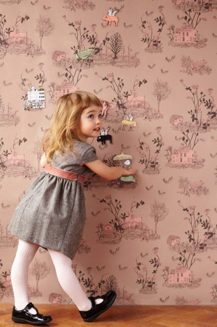 Háttérkép színezés a falakon a gyerekszobában - milyen korban kép a belső térben