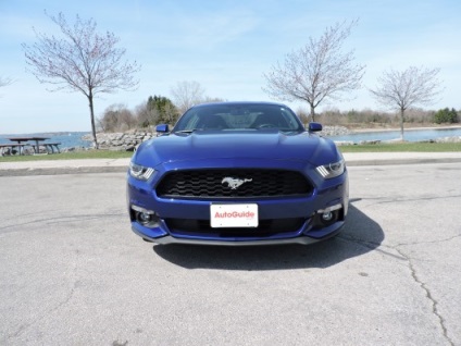 Revizuirea anului 2015 Ford Mustang v6 vs Ford Mustang ecoboost