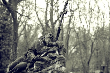 Cimitirul Olshanskoye (olšanské hřbitovy) și templul Adormirii Maicii Domnului (temple zesnutí přesvaté