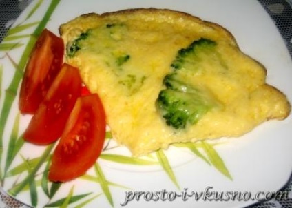 Omelet cu broccoli și brânză