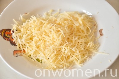 Omlettek brokkolival és sajttal a sütõ receptben fotóval
