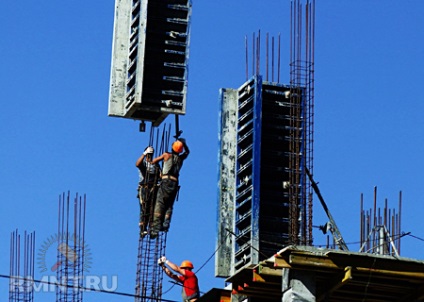 Cofraje pentru construcții monolitice