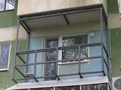 Az erkélyek üvegezésével, eltávolításával, az ablakpárkány erkélyének bővítésével, a távirányítóval szemben