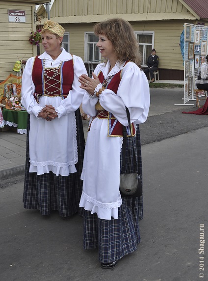 Visszajelzés a Fehéroroszországba vezető autóval