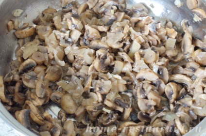 Ciorba de legume cu dovlecei si ciuperci - restaurantul acasa