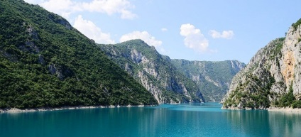 Lacul Pivskoe, pivsko jezero