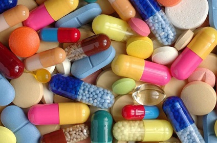 Gyógyszerek a gasztritisz kezelésére - a tabletták listája, az omeprazol, de nol, smecta,