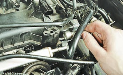Verificarea presiunii în sistemul de alimentare al motorului, ford mondeo 4 manual