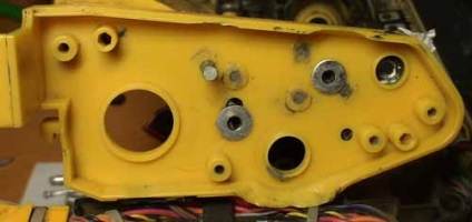 Reducer roboți aspirator repararea și înlocuirea uneltelor perie modul