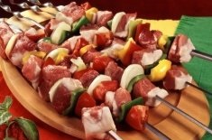 Rețete de marinadă pentru kebab shish din diferite tipuri de carne