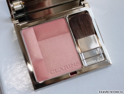 Blush clarines blush prodige umbră piersic moale - recenzie și comparație cu shiseido 103, comentarii despre