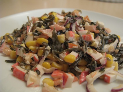 Saláta tintahal és tengeri káposzta - egyszerűség finomsággal