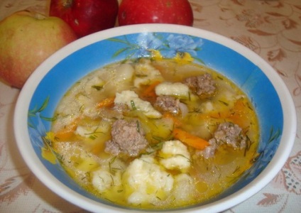 Leves gombóccal - leves receptek gombóccal - hogyan főzzük a levest