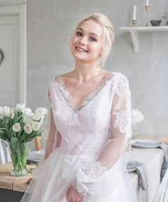 Rochii de mireasa ekaterinburg (@wedding_dress_lazur) videoclipuri instagram & amp; fotografii • vakiup