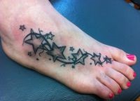 Tattoo a csillag a lábát