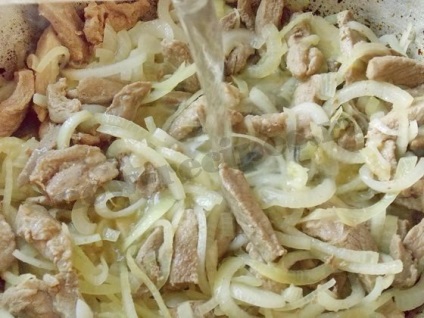 Delicioase stroganoff de carne de vită cu smântână reteta mea clasică