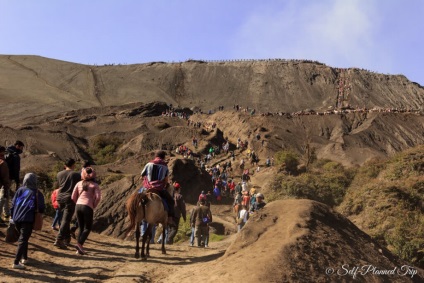 Vulcanul Bromo și caldera Tenger - estul Java, Indonezia, excursie auto-întreținută