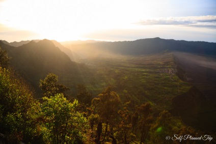 Vulcanul Bromo și caldera tenger - Java de Est, Indonezia, excursie auto-întreținută