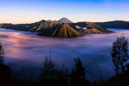 Bromo vulcan în Indonezia fotografie și descriere