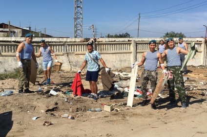 A Yakut ejtőernyősök ünnepelték a napot a Dnyeszterben, mint 