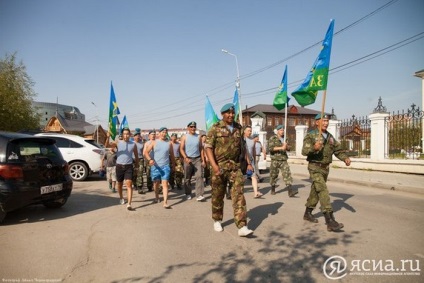Parașutiștii din Yakut au sărbătorit ziua în Nistru ca 