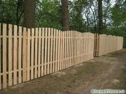 Garduri din lemn, materiale si solutii interesante