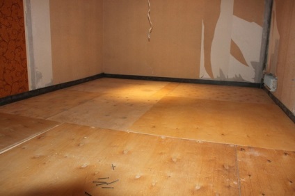 Izolarea fonică a podelei în apartament (podea pe busteni)