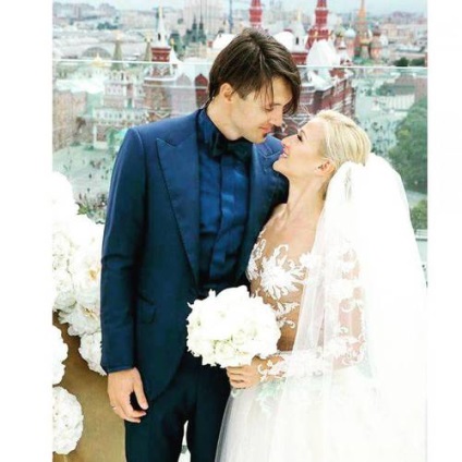 6 Cele mai strălucite nunți de vedete sportive rusești și show business în vara anului 2015