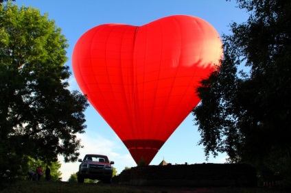 Închiriați un balon pentru nunta companiei 