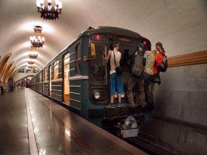 De ce să vă fie frică în metroul din Moscova