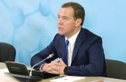 Dmitri Medvedeva despre extorcarea pentru revizuirea majoră - planeta rusă