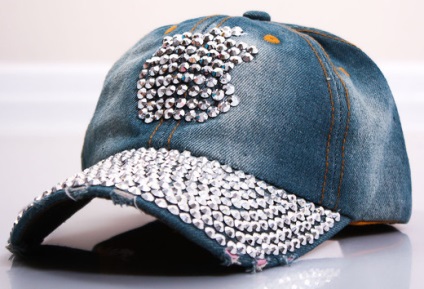 Denim cap cu ceea ce sa poarte, denim moda 2017-2018