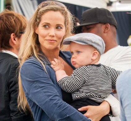 Elizabeth Berkley filmográfia és a színésznő személyes élete