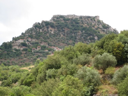 Cel mai interesant raport despre călătoria spre Peloponez, Grecia