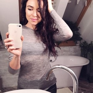 Irene pentru distracție, biografie, viață personală, modele foto și video