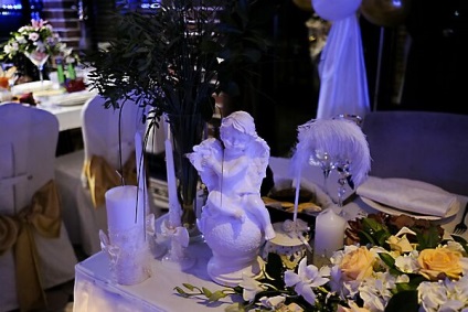 Cafe - Esküvői vendéglő Moszkva központjában Baumanskaya-ban