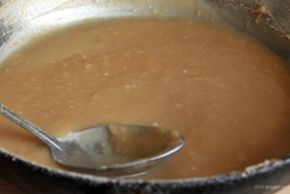 Cum să gătești goulash, cum să gătești goulash de la pui cu sos, ardei iute