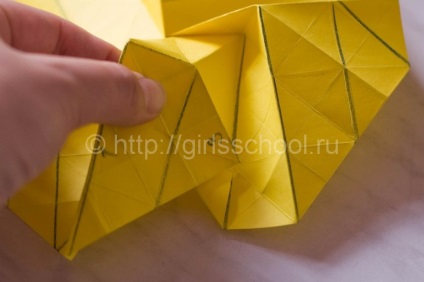 Cum sa faci un trandafir din hartie origami, scoala de sex feminin