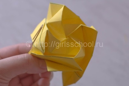 Cum sa faci un trandafir din hartie origami, scoala de sex feminin