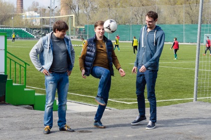 Cum au deschis trei fani din Siberia școli de fotbal pentru copii