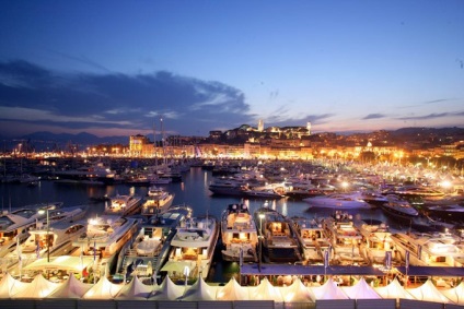 Cannes szerelmeseinek - romantikus szállodák, áttekintés a dátumokról vagy a nászútról a kanniban