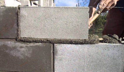 Blocuri de beton din argilă din argilă cu instrucțiuni pas cu pas ale propriilor mâini