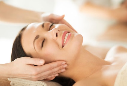 Menționarea clasică a masajului facial, tehnica de performanță, contraindicații
