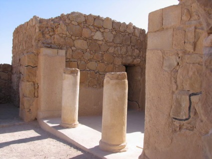 Cetatea Masada și Marea Moartă sunt martori ai vremii întunecate a Israelului