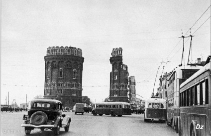 Turnul Krestovskie (20 fotografii)