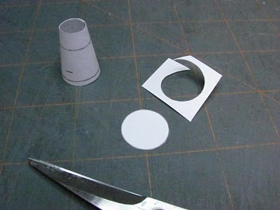 Cutie de carton pentru miniatură de păpuși - clasă de master de la computerele kris