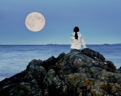 Mituri și fapte despre luna plină, pe care probabil nu o cunoașteți