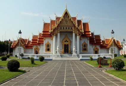 Templul de marmură din Bangkok, wah bençamabopit